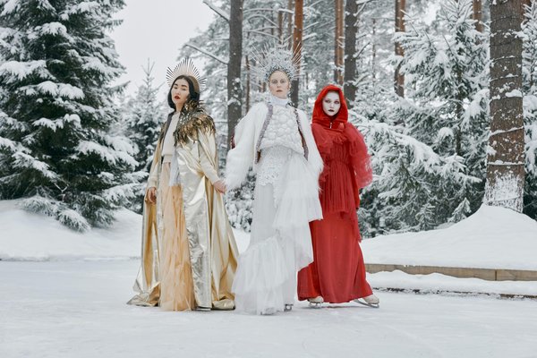 Découvrez la magie de la robe reine des neiges pour enfants
